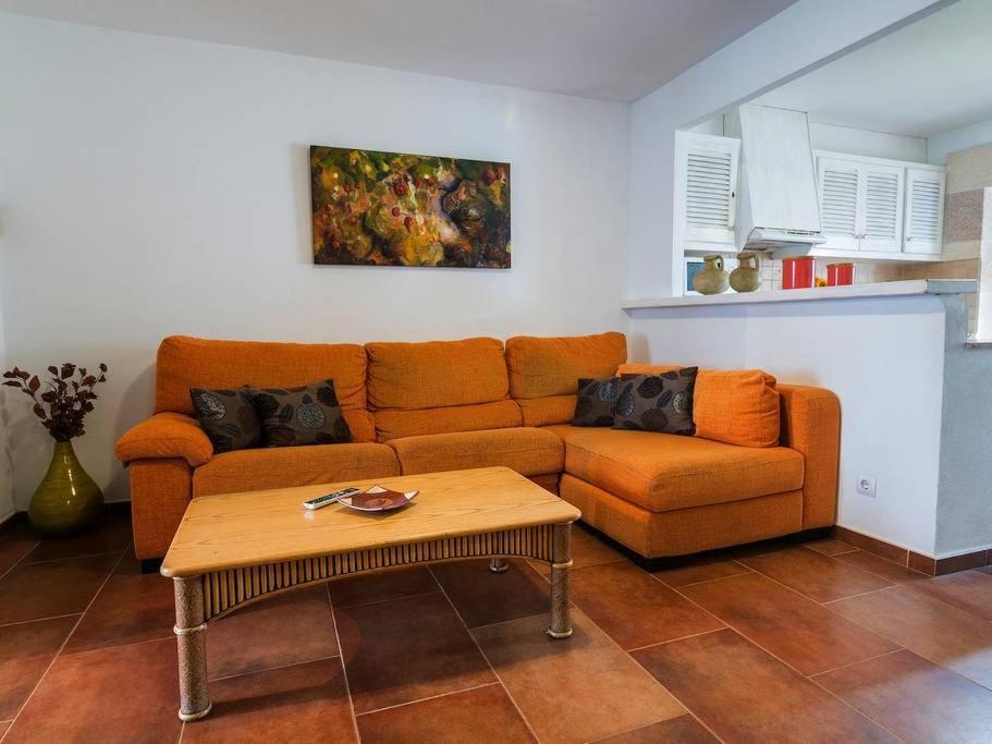 Leida - Relax Y Privacidad Apartamento Cala Blanca  Exterior foto